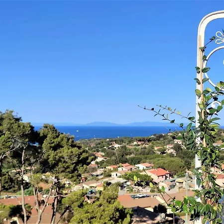 Hotel Golfo Azzurro 3*