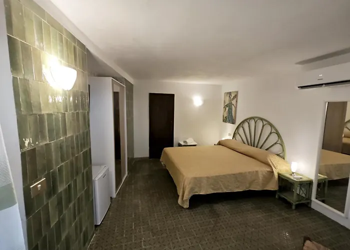 Golfo Azzurro Hotell